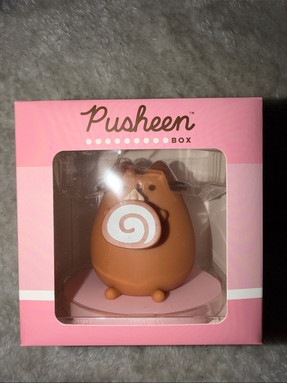 Pusheen Brown Cat Figurine with Pink Box Accents